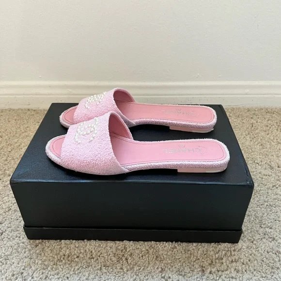 Chanel Tweed Mules - Picture 6 of 9